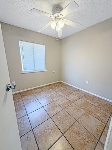 1058 Westwood Dr, Leesville, LA 71446