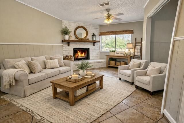 1058 Westwood Dr, Leesville, LA 71446