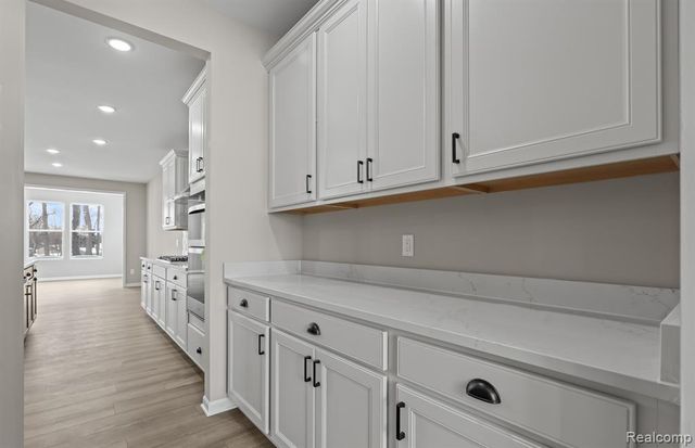 59559 Schuss Gully Drive, New Hudson, MI 48165