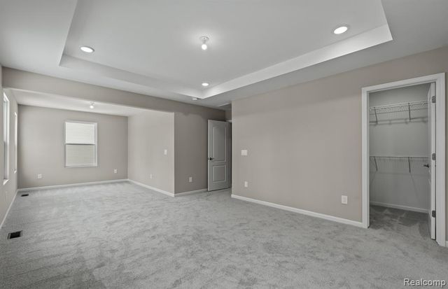 59559 Schuss Gully Drive, New Hudson, MI 48165