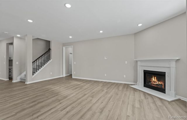 59559 Schuss Gully Drive, New Hudson, MI 48165