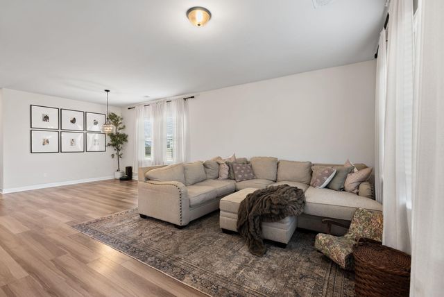 769 Sienna Way, Summerville, SC 29486