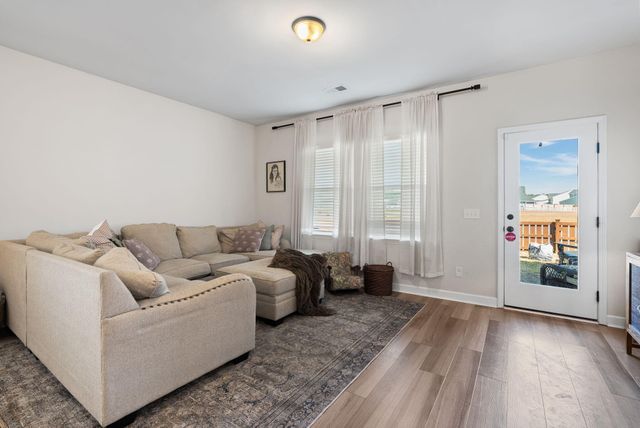 769 Sienna Way, Summerville, SC 29486