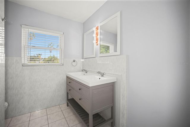 951 GREENWAY AVENUE, Dunedin, FL 34698