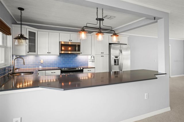 951 GREENWAY AVENUE, Dunedin, FL 34698