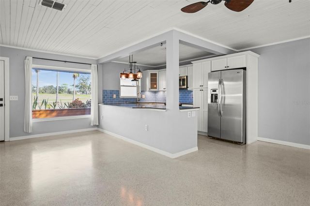 951 GREENWAY AVENUE, Dunedin, FL 34698