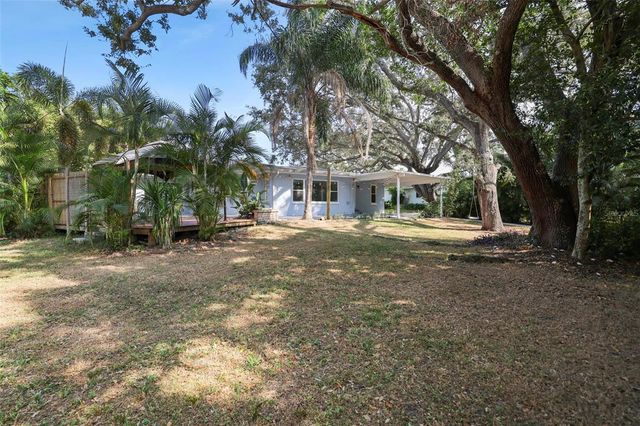 951 GREENWAY AVENUE, Dunedin, FL 34698