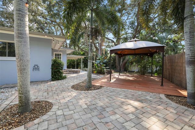 951 GREENWAY AVENUE, Dunedin, FL 34698