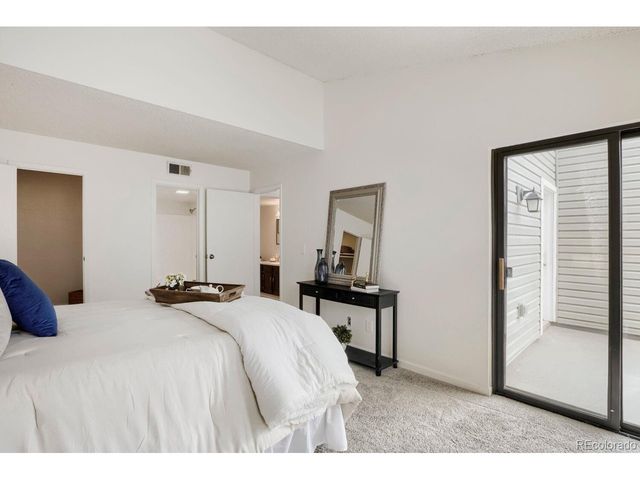 931 S Zeno Way 207, Aurora, CO 80017