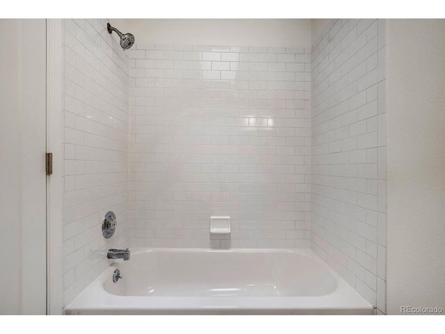 931 S Zeno Way 207, Aurora, CO 80017