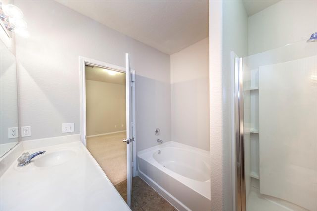 6535 Dayridge Lane, Houston, TX 77048