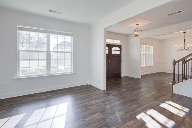 6660 Canyon Cove, Cumming, GA 30028