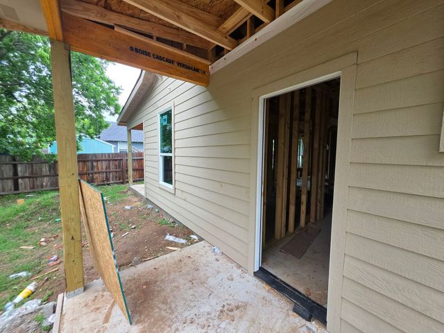 202 Strong Street, Bowie, TX 76230