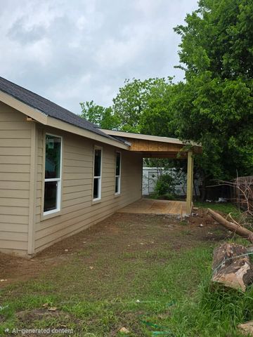 202 Strong Street, Bowie, TX 76230