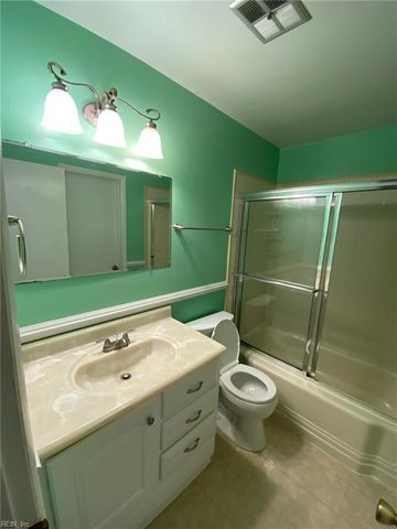 1324 Sierra DR, Virginia Beach, VA 23453