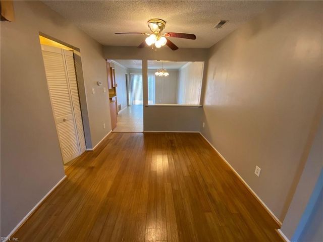 1324 Sierra DR, Virginia Beach, VA 23453