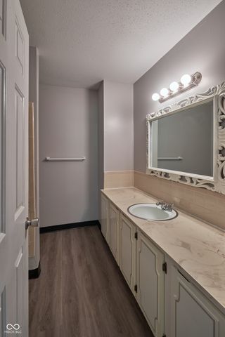922 Hoover Village Drive C, Indianapolis, IN 46260