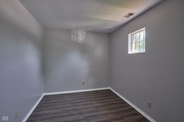 922 Hoover Village Drive C, Indianapolis, IN 46260