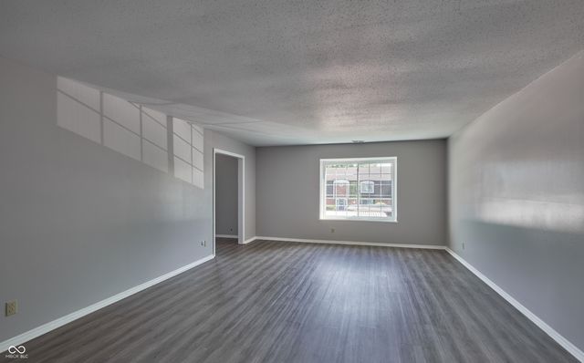 922 Hoover Village Drive C, Indianapolis, IN 46260