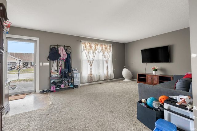 13239 Magnolia Creeks, Fort Wayne, IN 46814