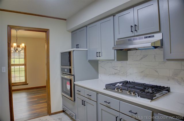 8242 S Sandusky Avenue, Tulsa, OK 74137