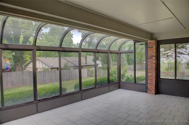 8242 S Sandusky Avenue, Tulsa, OK 74137