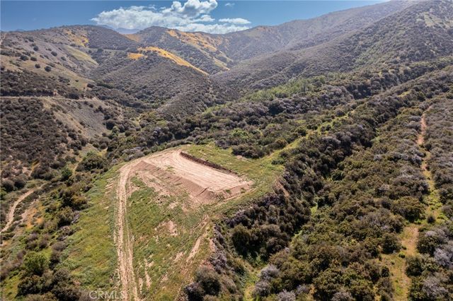 1 Plummers Lane, Mentone, CA 92359