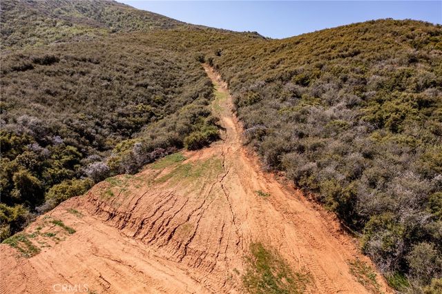 1 Plummers Lane, Mentone, CA 92359