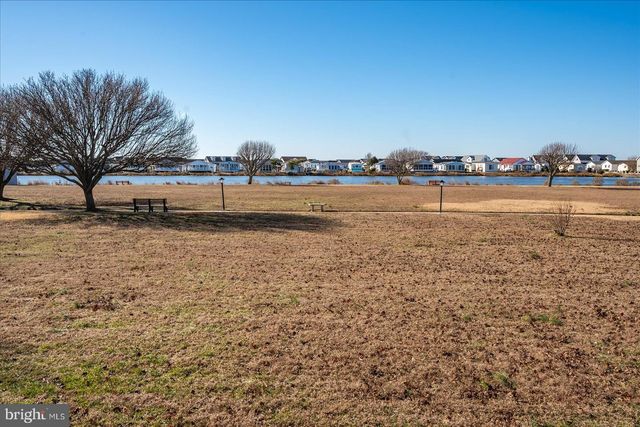 817 GULF STREAM DR, Ocean City, MD 21842