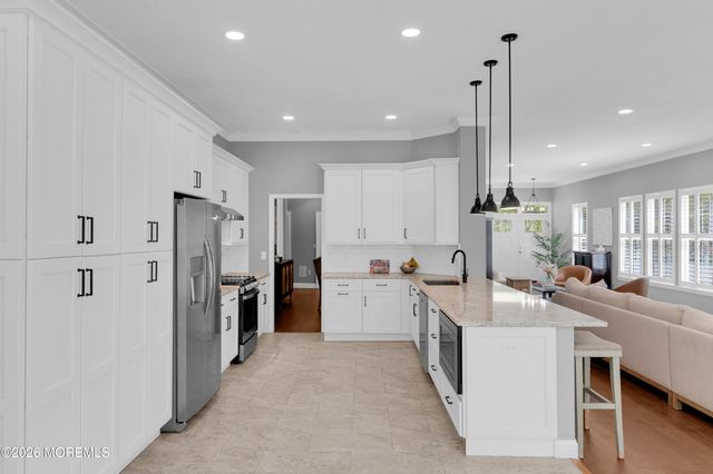 2 Silverspring Drive, Lakewood, NJ 08701