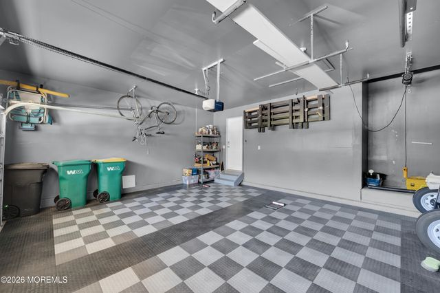 2 Silverspring Drive, Lakewood, NJ 08701