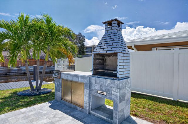 5136 NE 26th Avenue, Fort Lauderdale, FL 33308