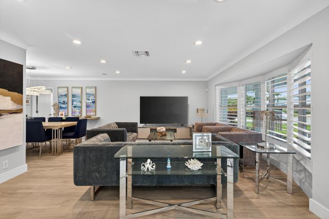 5136 NE 26th Avenue, Fort Lauderdale, FL 33308