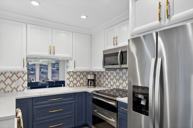 5136 NE 26th Avenue, Fort Lauderdale, FL 33308