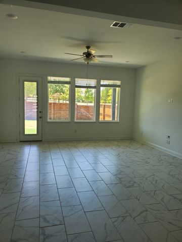 4516 Hammerstein Boulevard, Denton, TX 76210