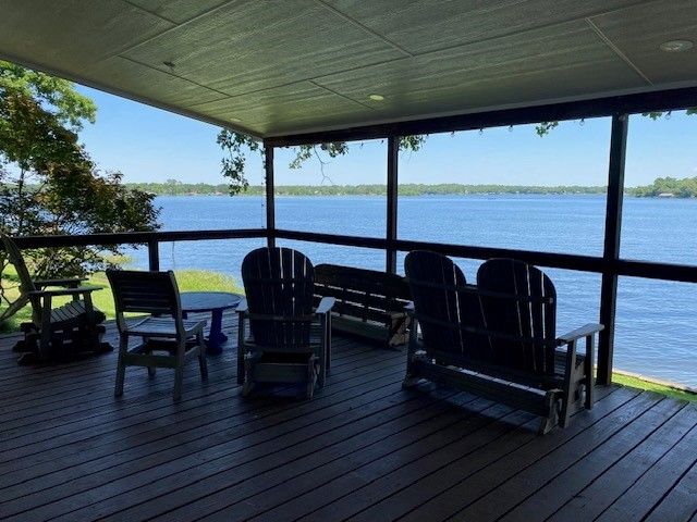 3702 CR 4806, Athens, TX 75752