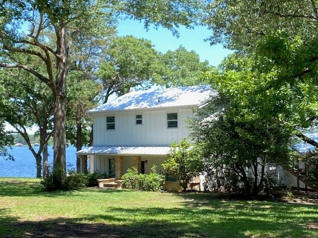 3702 CR 4806, Athens, TX 75752