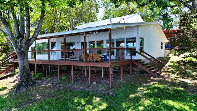 3702 CR 4806, Athens, TX 75752