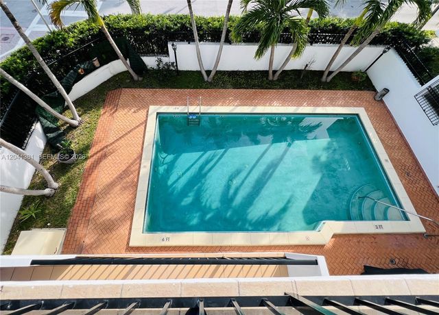 1900 Meridian Ave 403, Miami Beach, FL 33139