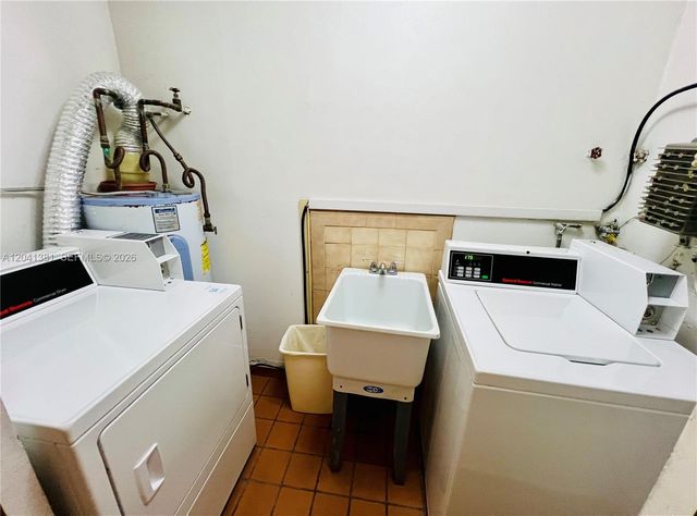 1900 Meridian Ave 403, Miami Beach, FL 33139