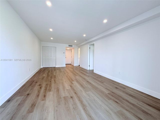1900 Meridian Ave 403, Miami Beach, FL 33139