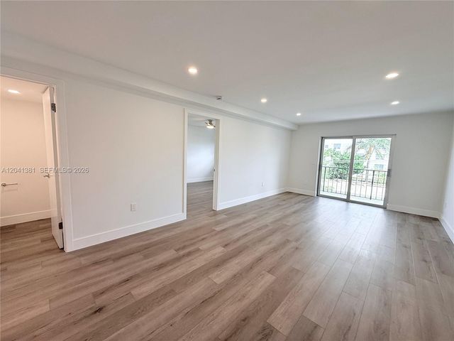 1900 Meridian Ave 403, Miami Beach, FL 33139