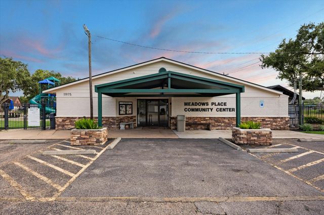 11726 Dorrance Lane, Meadows Place, TX 77477