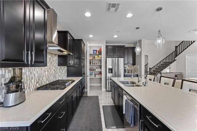 1196 Hillside Peak Street, Henderson, NV 89002