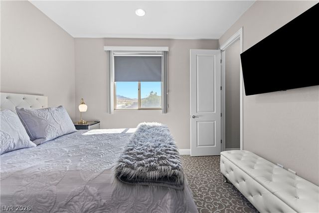 1196 Hillside Peak Street, Henderson, NV 89002