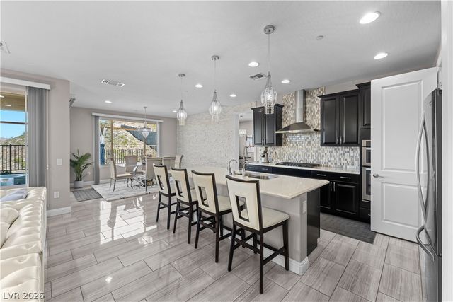 1196 Hillside Peak Street, Henderson, NV 89002