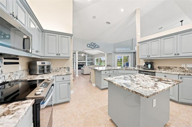 35 LONG MEADOW COURT, Rotonda West, FL 33947