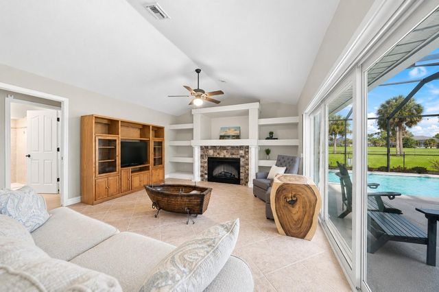35 LONG MEADOW COURT, Rotonda West, FL 33947