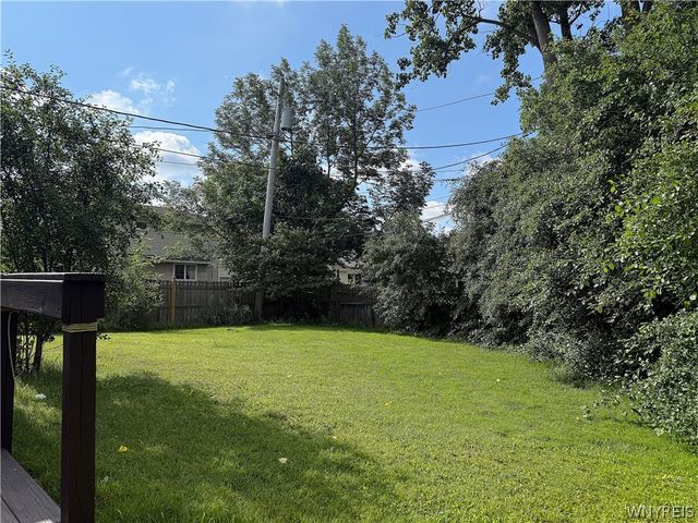 11 Copley, Amherst, NY 14221