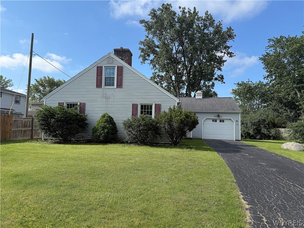 11 Copley, Amherst, NY 14221
